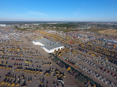 An aerial view of the 2017 Orlando auction.