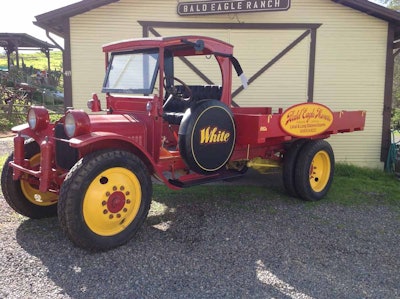 Bob Burg’s restored 1921 White five-ton truck.