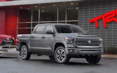 2018 Toyota Tundra Trd Sport 07 1 B111 Ea512624 Adcd69 D2 F3475416745 D974 Ec77