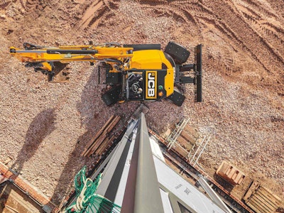 A Hydradig 110 W 18