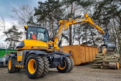 A_HYDRADIG_110W_24