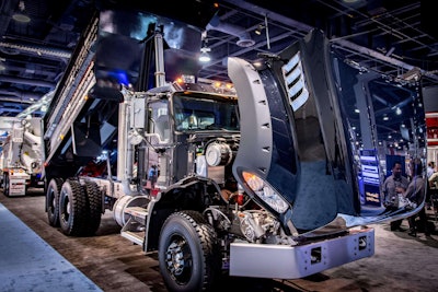 Con Expo 2017 Trucks 12