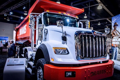 Con Expo 2017 Trucks 18