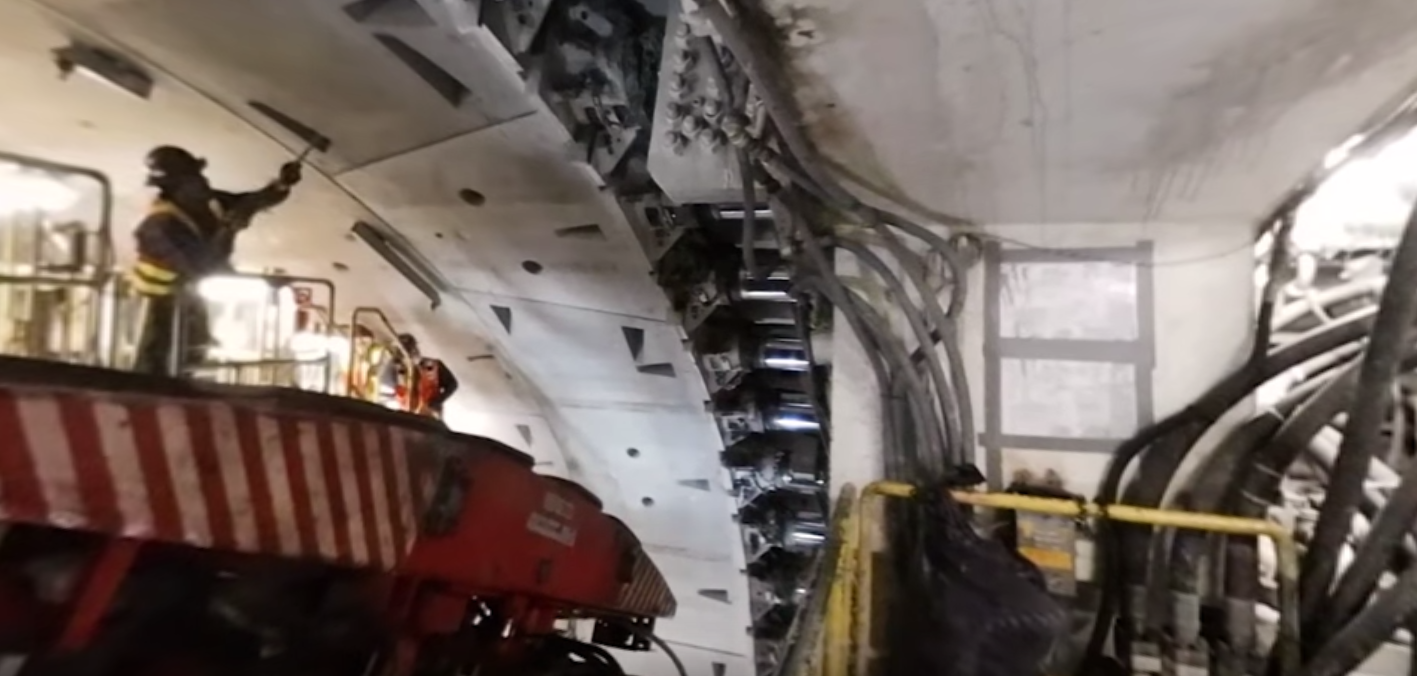 SR99-tunnel-screenshot1