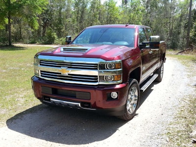 2017 Chevrolet Silverado 2500 4x4 Test Drive 11