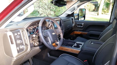 2017 Chevrolet Silverado 2500 4x4 Test Drive 14