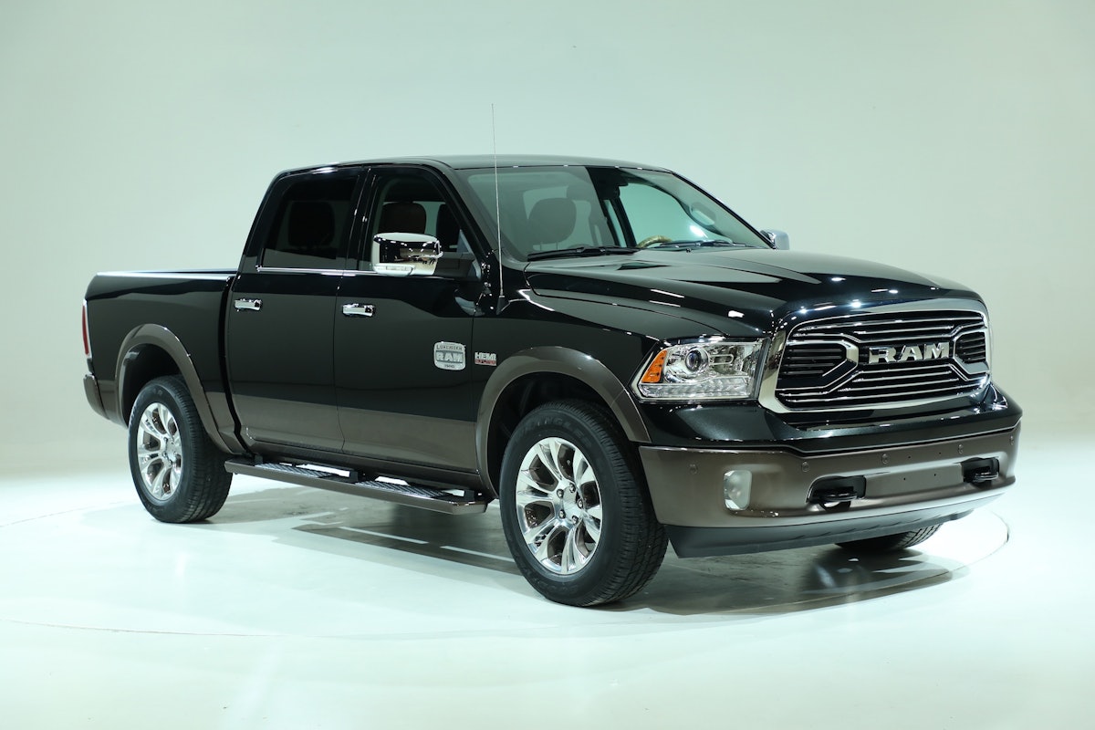 2018 dodge top ram 1500 longhorn