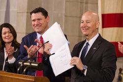 NebGovRickets-NDOTsigning