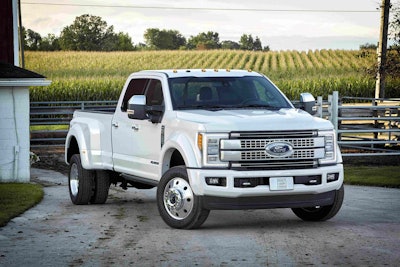 Ford 2017 F-450 Super Duty