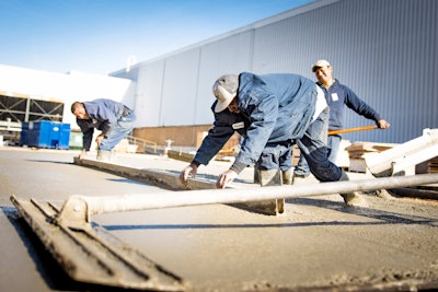 A Chipley Company crew performs a concrete pour at GE Healthcare in Florence, South Carolina. Photo: Wayne Grayson