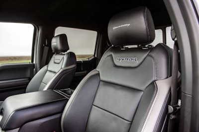 23 Hennessey 2017 Velociraptor 600