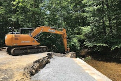 CASE_CX130C_Working_on_Old_Forge_Bridge