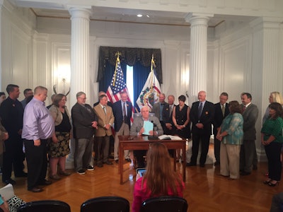 Dc9 Bcuq Xg Aa Jw Er