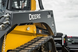 2017 Chevrolet Silverado 2500 3500 John Deere 20