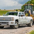 2017 Chevrolet Silverado 2500 3500 John Deere 21