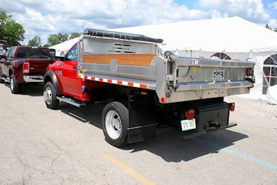 2017 Ram 5500 Chassis Cab 2