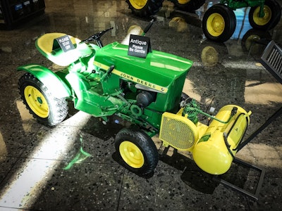 John Deere Hq Gallery 15