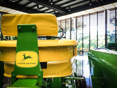 John Deere Hq Gallery 23