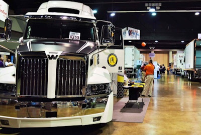 The show floor at Expedite Expo is centered around expediting fleets’ booths and includes such fleets and many other businesses geared toward owner-operator businesses. In addition to this morning’s insurance-related session, roundtable discussions with other owner-operators and fleet owners on a myriad of topics are part of a series of networking sessions, and the topics of aftertreatment system maintenance, electronic logging devices, expediting-niche basics, DOD freight and more are on the schedule.