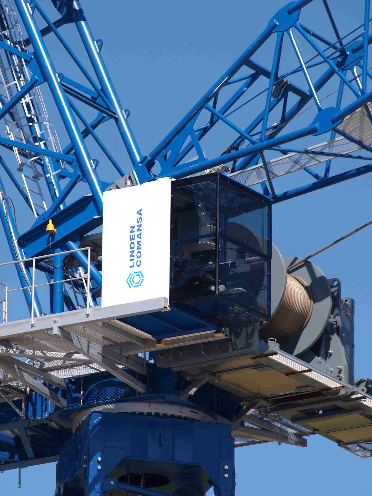 The CUBE tower crane cab is like a mini apartment for operators | Equipment  World