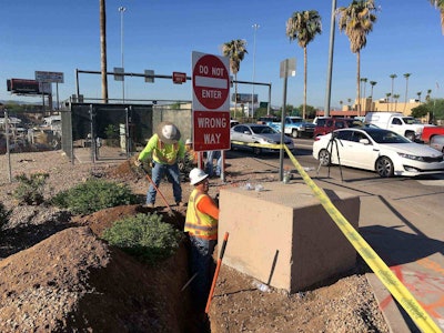 i-17indianschoolcrewsinitialtrenchworkadotprojectaug1517