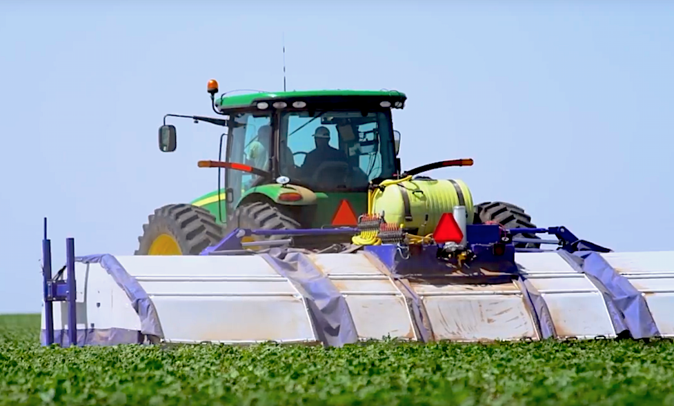 John Deere tractor sprayer Blue River