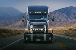 Mack Anthem tractor 6