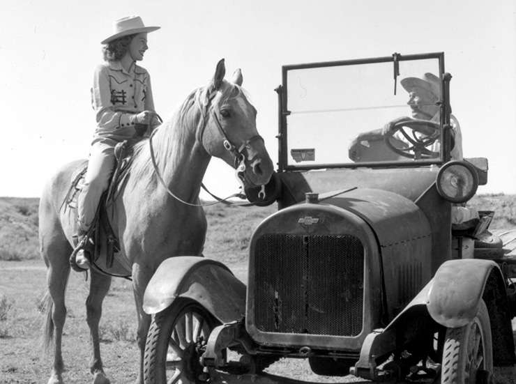 Truck Centenninal 1918 Lb