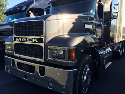 Mack Trucks Pinnacle Model Semi-Truck