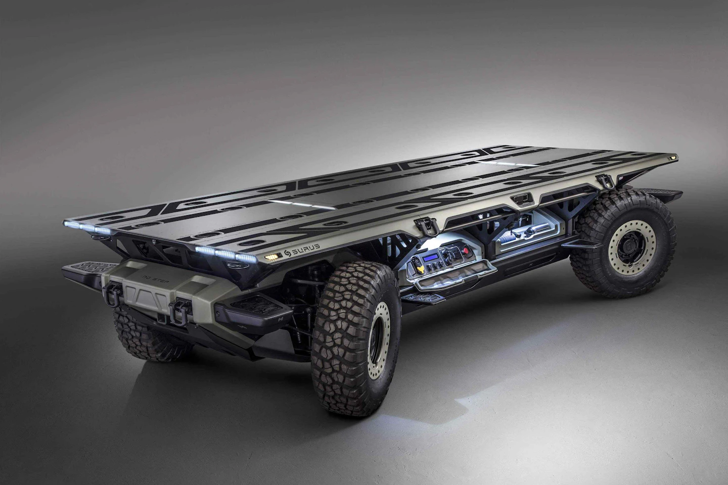 GM unveils SURUS, a fuel cell chassis for autonomous work and military ...