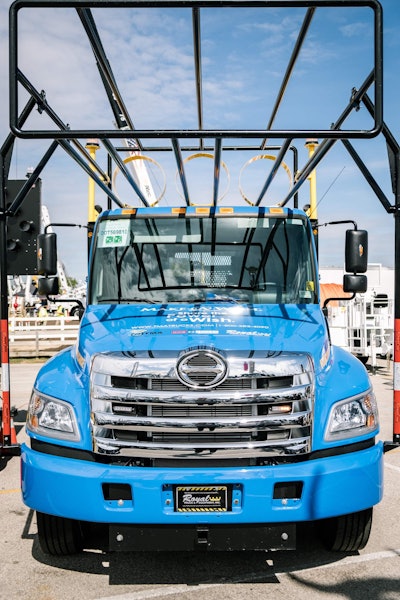 Icuee 2017 Trucks Gallery 24
