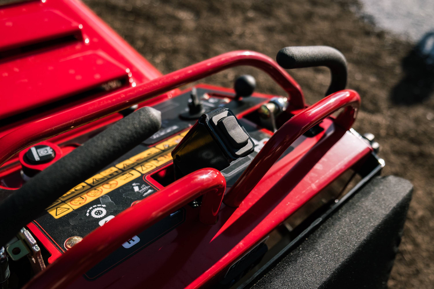 Toro’s new MB TX 2500 Mud Buggy is a versatile, easy to drive tracked