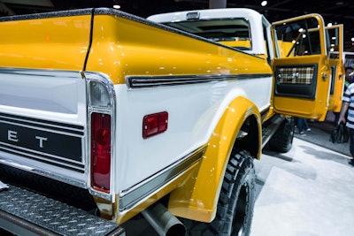 1972 Chevrolet K50 Crew Cab Sema 2017 8 Of 13