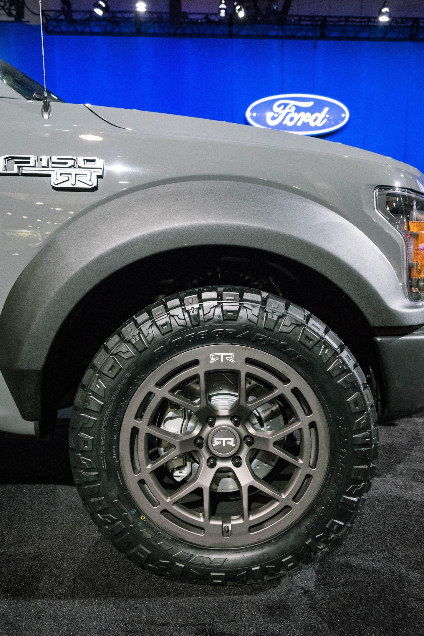 Ford Unveils 600 Hp F 150 Rtr Muscle Truck Equipment World f150 ford pickup truck on Ford Unveils 600 Hp F 150 Rtr Muscle Truck Equipment World