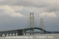 Mackinac bridge