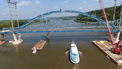 The new $80.6 million bridge over the Mississippi River links Savanna, Illinois, and Sabula, Iowa. Photo: Illinois DOT