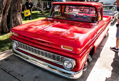 Sema 2017 Vintage Trucks 18