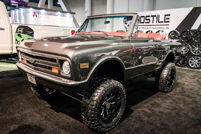 Sema 2017 Vintage Trucks 19