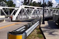 Swing bridge