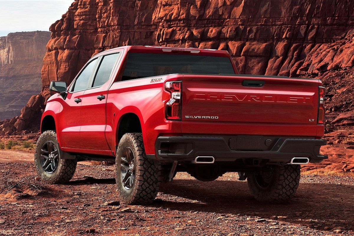 Chevy unveils 2019 Silverado with a jaw dropping redesign Equipment World
