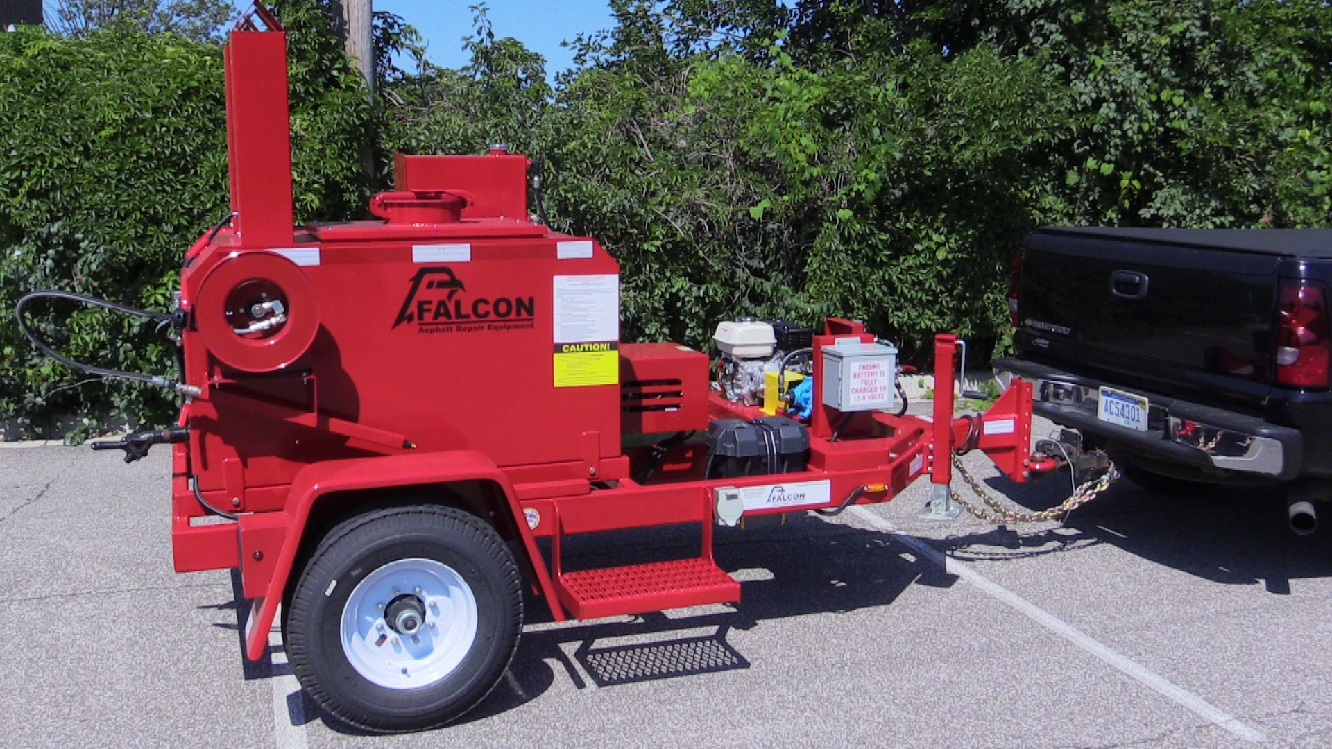 Falcon_tack tank trailer