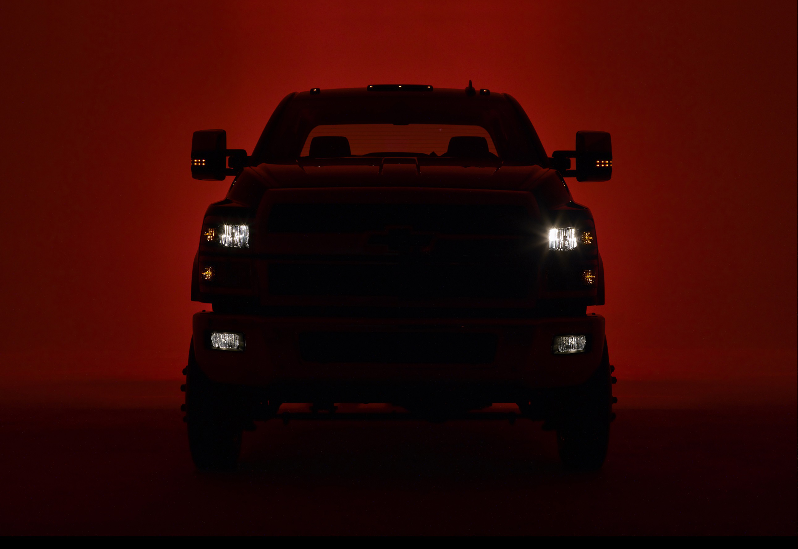 Chevrolet Will Reveal Its All-new Silverado 4500HD and 5500HD at