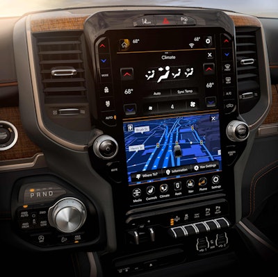 2019 Ram 1500 Laramie Longhorn – Centerstack