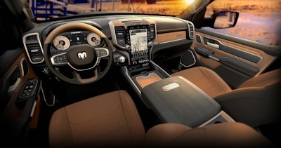 2019 Ram 1500 Laramie Longhorn – Black/Cattle Tan Interior