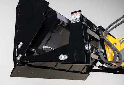 John Deere Rollout Bucket Skid Steer 1