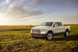 2019 Ram 1500 Laramie Longhorn front three quarter