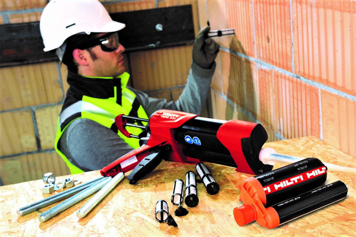 Hilti intros TE 2000AVR hammer, HITHY 270 injectable mortar