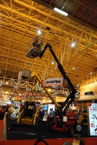 The Manitou booth at the 2018 Rental Show.