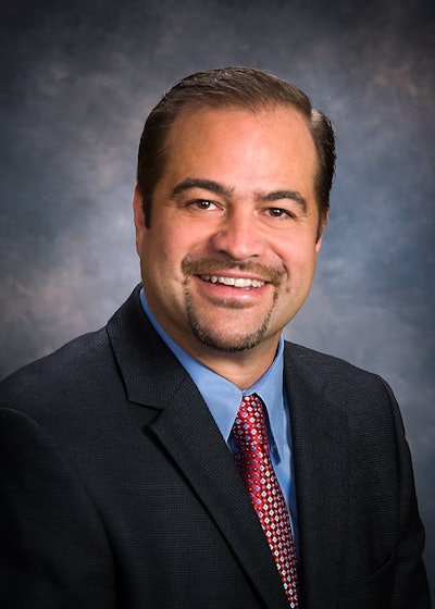 Tom Vatter joins Elliott Equipment Company