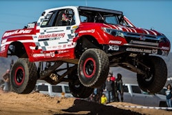 Honda Racing Wins Parker 425